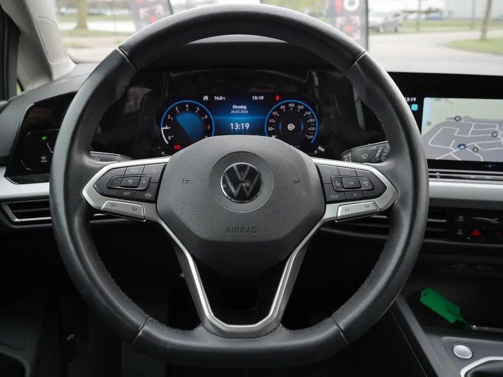 VOLKSWAGEN Golf Variant 1.0 TSI 110pk Life | Camera | Carpla uit 2022, foto 19