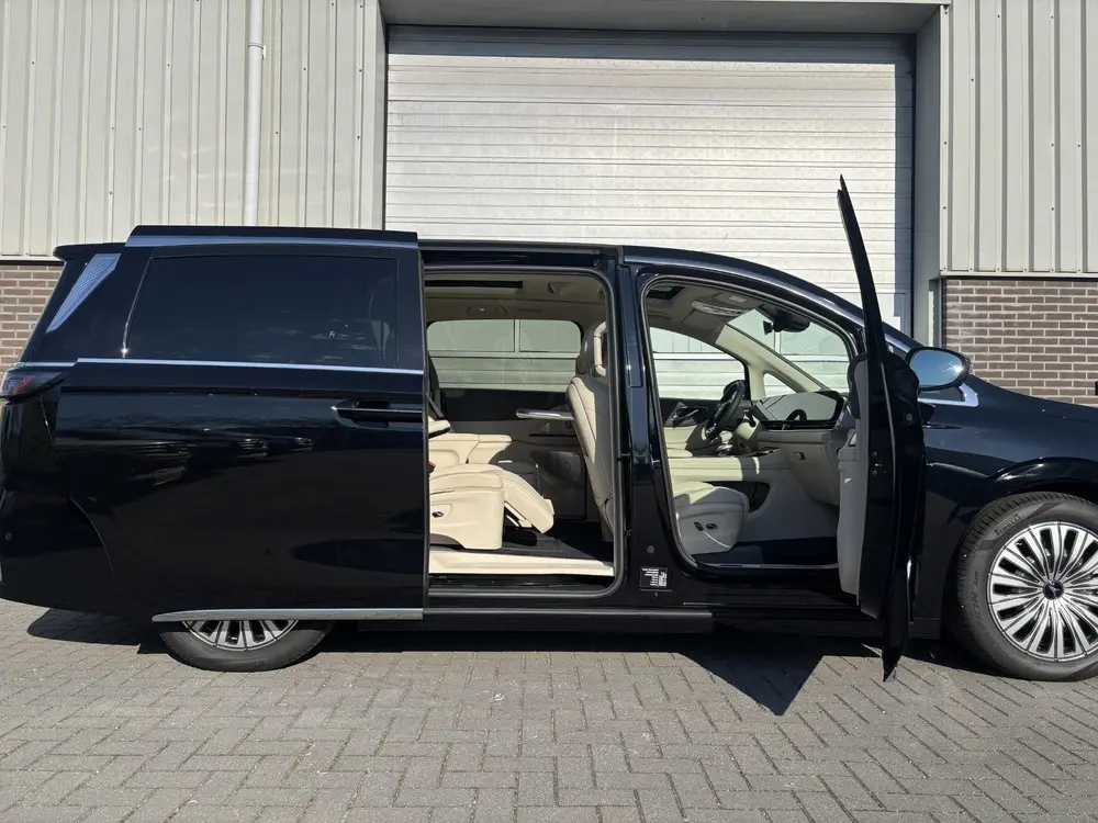 Voyah Dream Flagship Edition 109 kWh uit 2026, foto 5