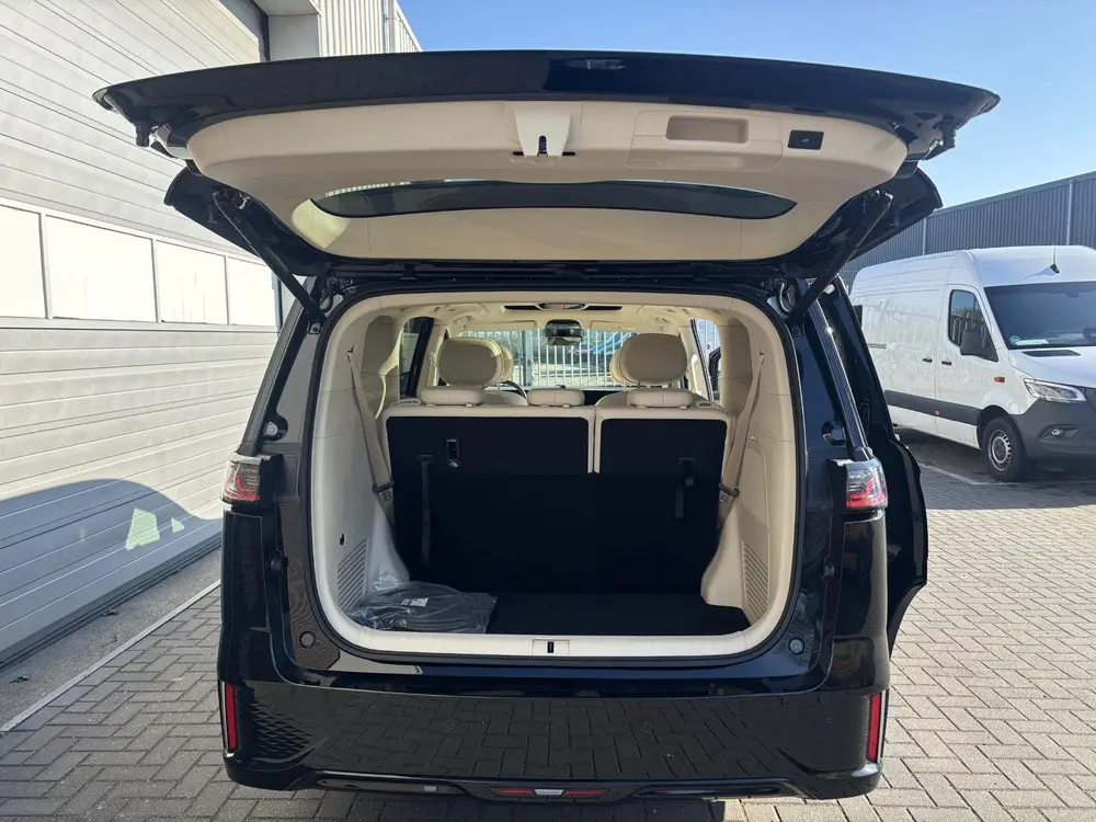 Voyah Dream Flagship Edition 109 kWh uit 2026, foto 9