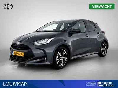 Toyota Yaris 1.5 Hybrid 115 Dynamic Comfort Pack uit 2025