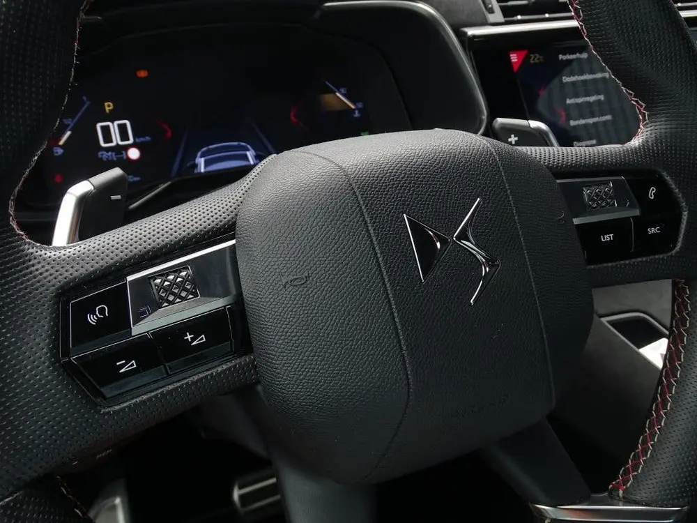 DS Automobiles 7 Crossback DS 7 Crossback 1.6 PureTech 181PK automaat / Performance Edi uit 2019, foto 20