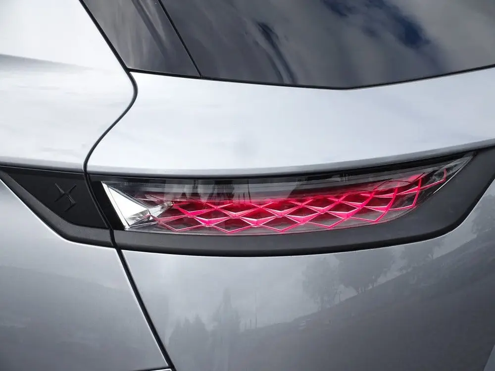 DS Automobiles 7 Crossback DS 7 Crossback 1.6 PureTech 181PK automaat / Performance Edi uit 2019, foto 9