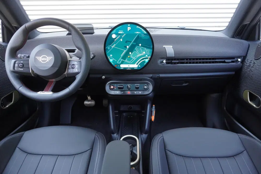 Mini John Cooper Works Cooper E uit 2026, foto 9
