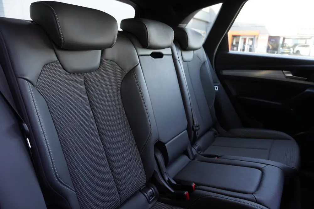 Audi Q5 50 TFSI e quattro S edition Automaat | Navigatie | A uit 2020, foto 19