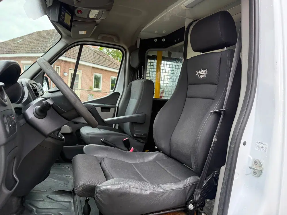 Renault Master T35 2.3 dCi L2H2 navi camera airco cruise uit 2019, foto 10