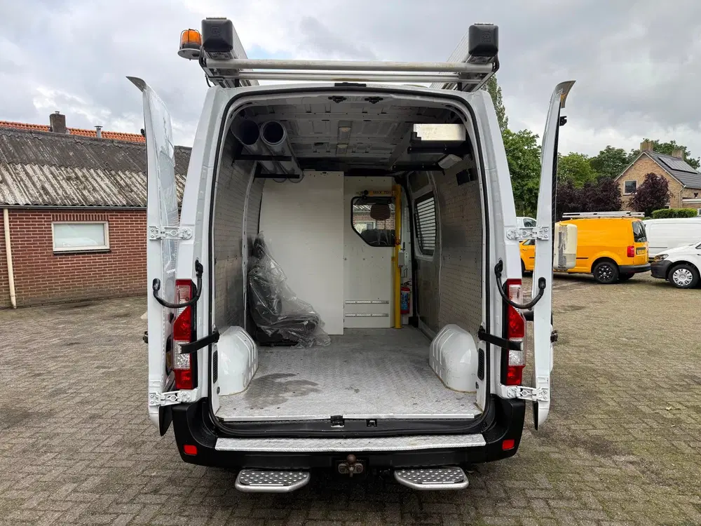 Renault Master T35 2.3 dCi L2H2 navi camera airco cruise uit 2019, foto 4