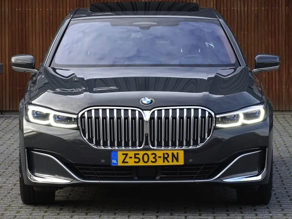 BMW 7-serie 7 Serie 745e 394PK M- Individual VIP uit 2019, foto 11