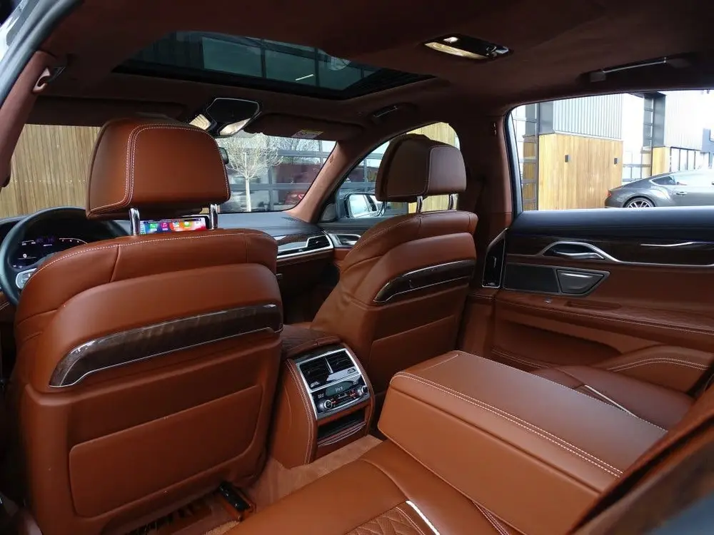 BMW 7-serie 7 Serie 745e 394PK M- Individual VIP uit 2019, foto 16
