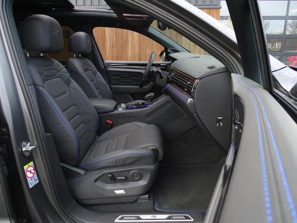 Volkswagen Touareg 3.0 TSi R eHybr 462PK 4M / Highline / 202 uit 2024, foto 14