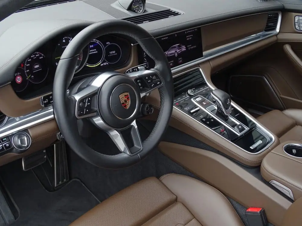 Porsche Panamera 2.9 V6 4 E-Hybrid 462PK / SportDesign / App uit 2019, foto 18
