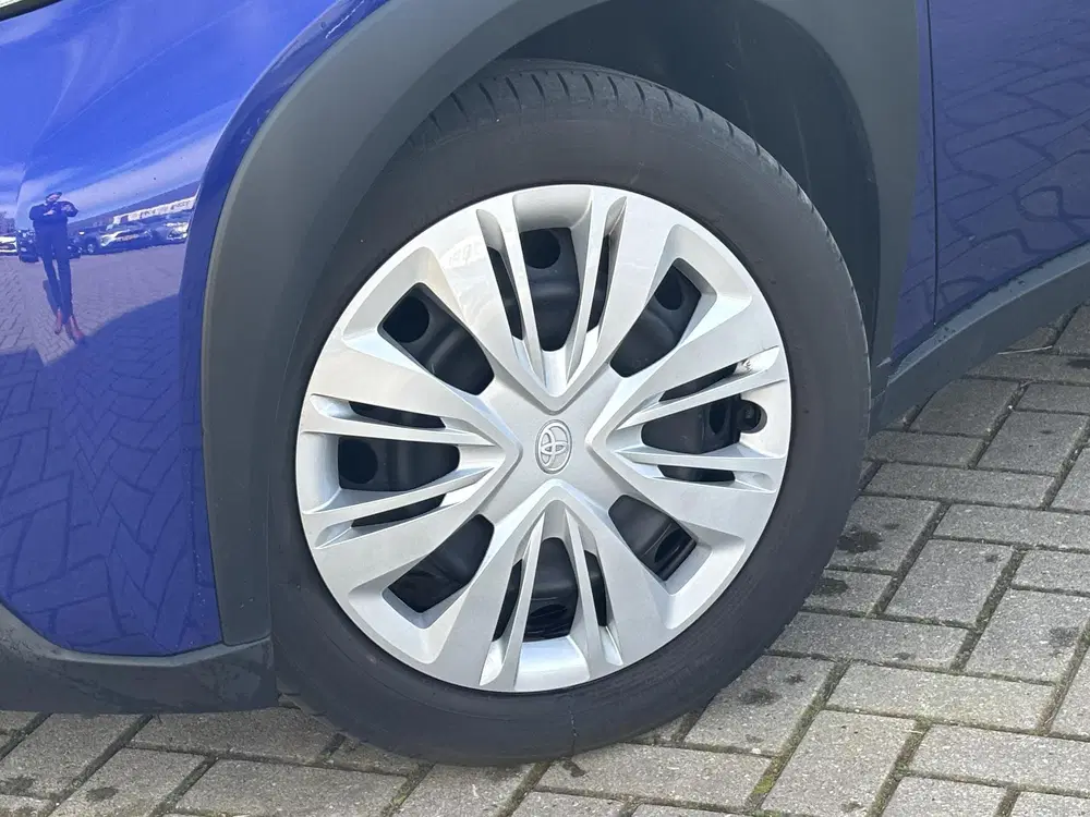 Toyota Aygo X 1.0 VVT-i MT Play uit 2024, foto 2