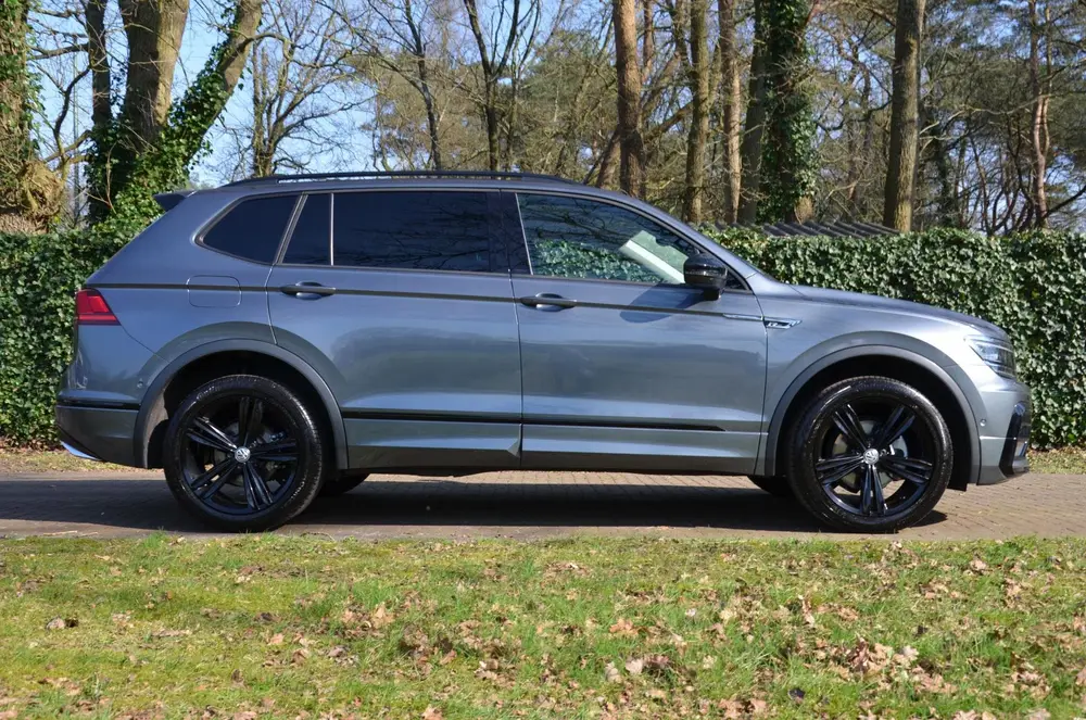 Volkswagen Tiguan Allspace 1.5 TSI Highline Automaat/Navi/Pd uit 2021, foto 3