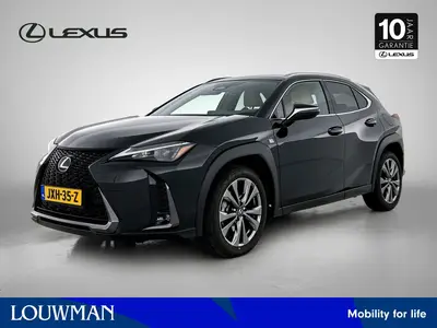 Lexus UX 300h F SPORT Design uit 2025