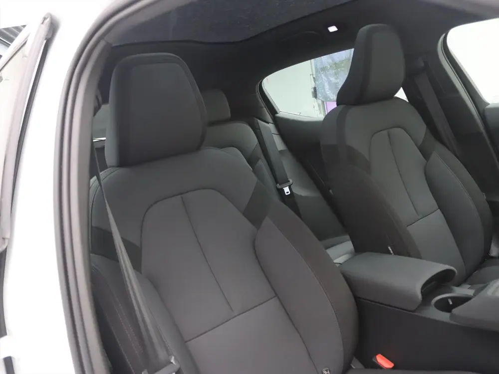 Polestar 2 Standard Range Single Motor 224PK 92% SoH uit 2022, foto 11