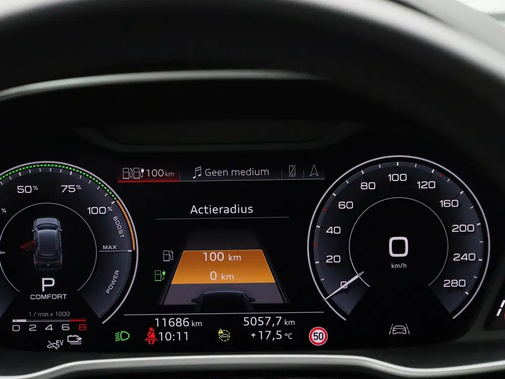 Audi Q3 45 TFSI-e S tronic Bus. Ed. Attraction uit 2022, foto 8