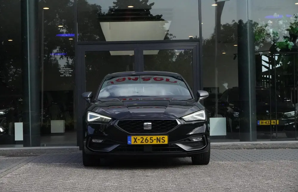 SEAT Leon 1.0 TSI FR Business Intense uit 2024, foto 3