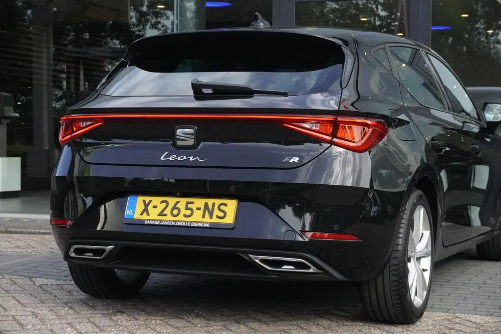 SEAT Leon 1.0 TSI FR Business Intense uit 2024, foto 6