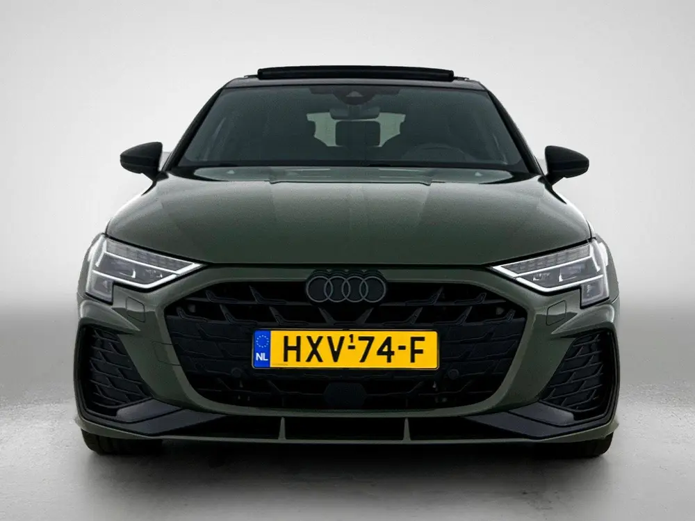Audi A3 45 TFSI e S edition Competition 272 PK uit 2025, foto 2