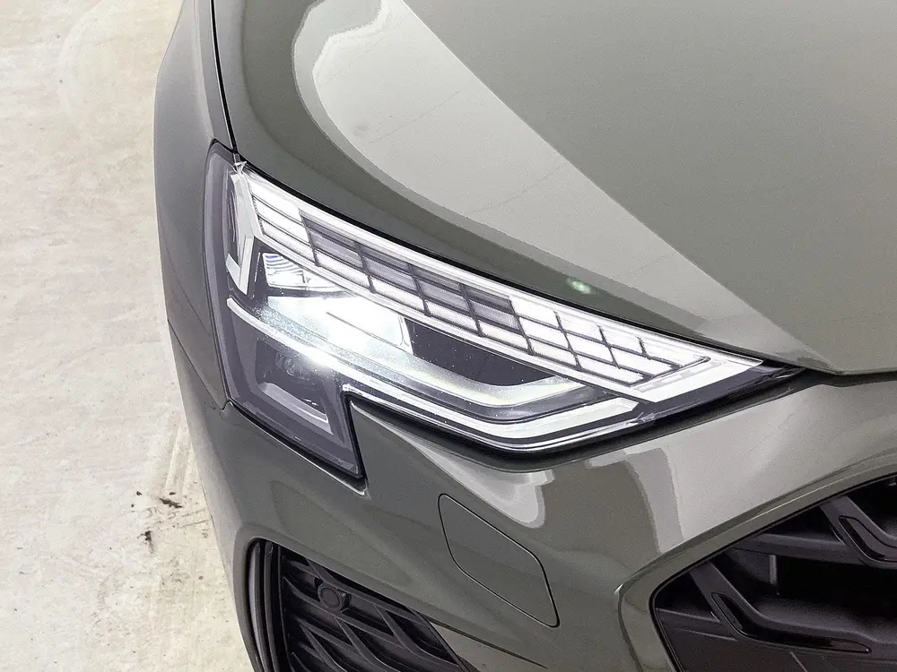 Audi A3 45 TFSI e S edition Competition 272 PK uit 2025, foto 6
