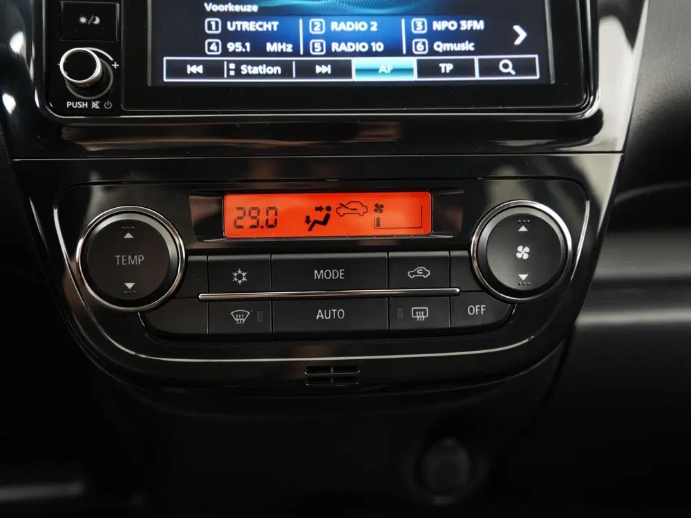 Mitsubishi Space Star 1.2 Dynamic Automaat uit 2024, foto 11
