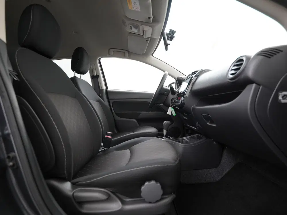 Mitsubishi Space Star 1.2 Dynamic Automaat uit 2024, foto 3