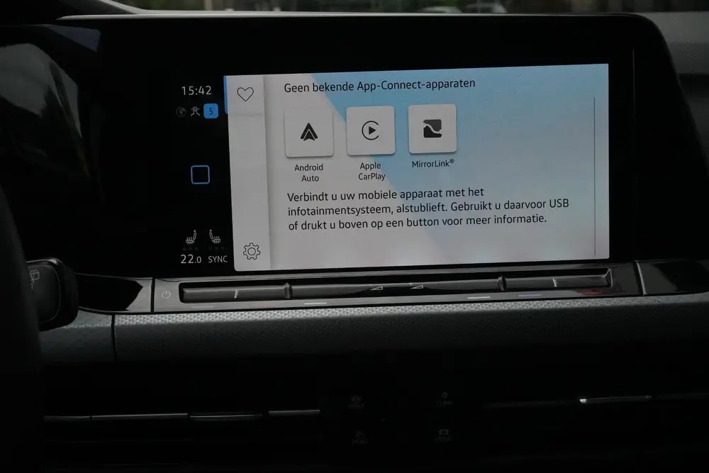 Volkswagen Golf 1.5 eTSI Style | CARPLAY | ACC | PARKEERHULP uit 2021, foto 19