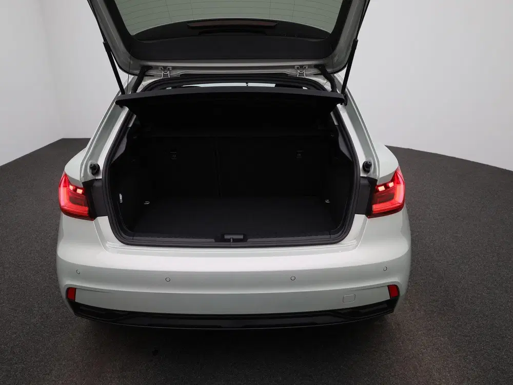 Audi A1 30 TFSI Advanced edition l Adaptive cruise uit 2025, foto 10