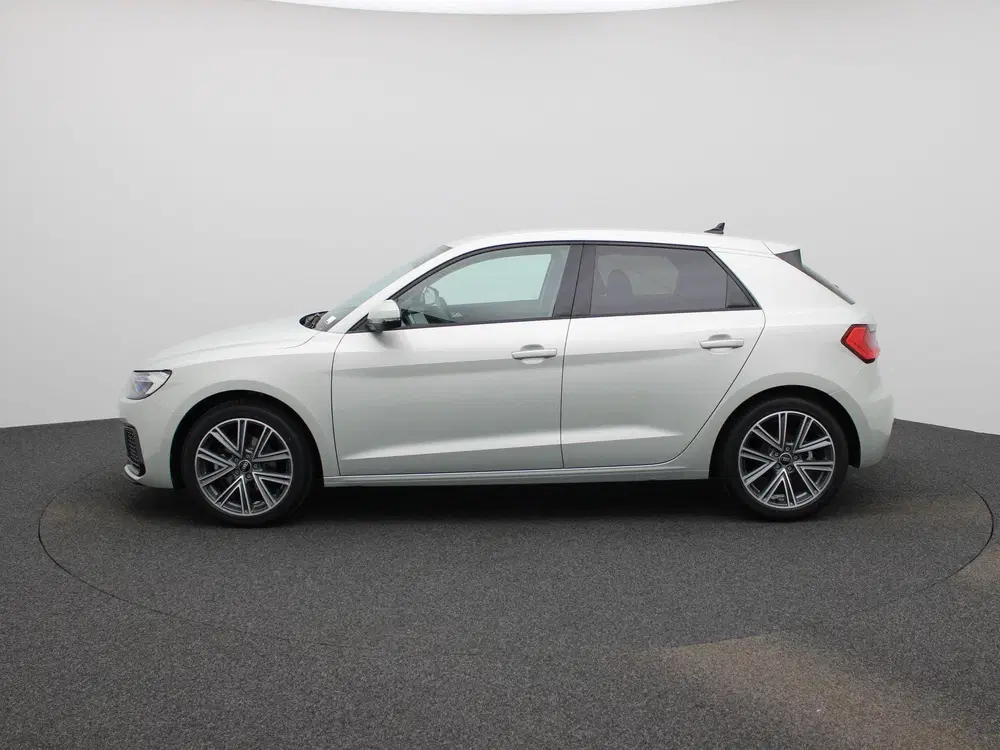 Audi A1 30 TFSI Advanced edition l Adaptive cruise uit 2025, foto 4