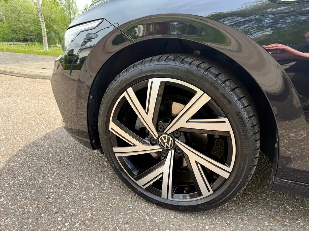 Volkswagen Golf 1.5 eTSI Style/HK/IQ/Keyless/Blis/Memory/Cam uit 2023, foto 4