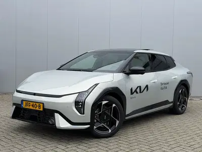 Kia EV4 GT-PlusLine 81.4 kWh uit 2025