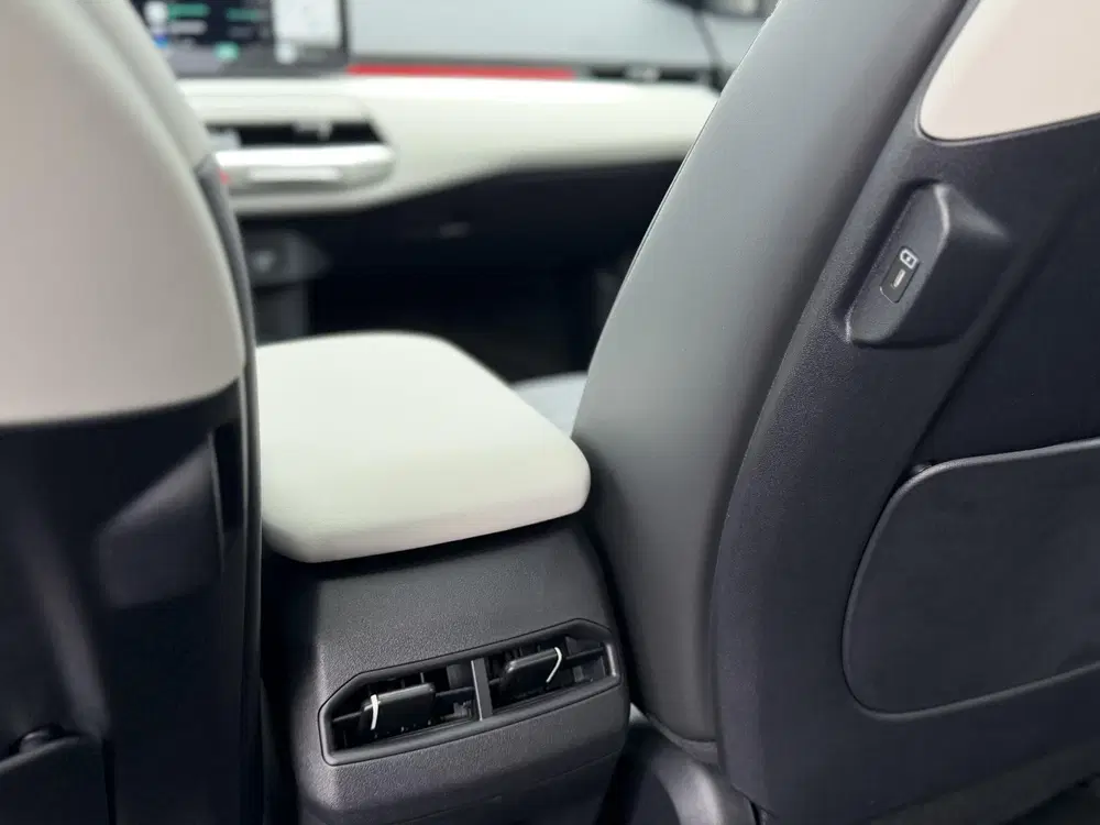Kia EV4 GT-PlusLine 81.4 kWh uit 2025, foto 14