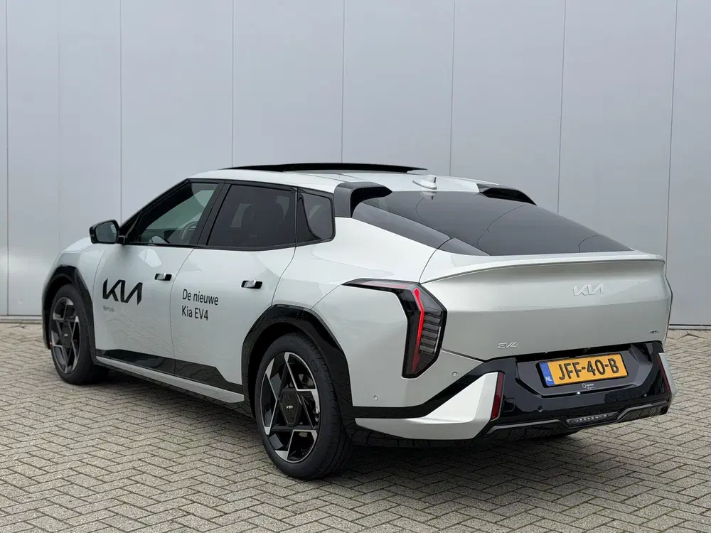Kia EV4 GT-PlusLine 81.4 kWh uit 2025, foto 5