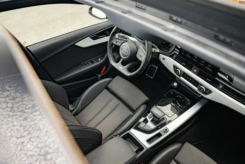 Audi A5 40 TFSI S edition Competition uit 2023, foto 10