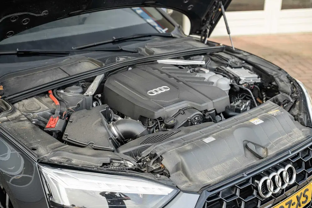 Audi A5 40 TFSI S edition Competition uit 2023, foto 9
