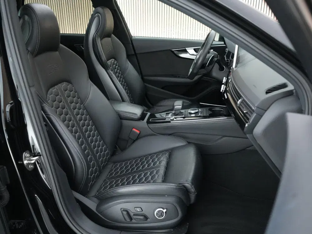 Audi RS4 2.9 450pk TFSI Quattro Pro Line Plus uit 2019, foto 3