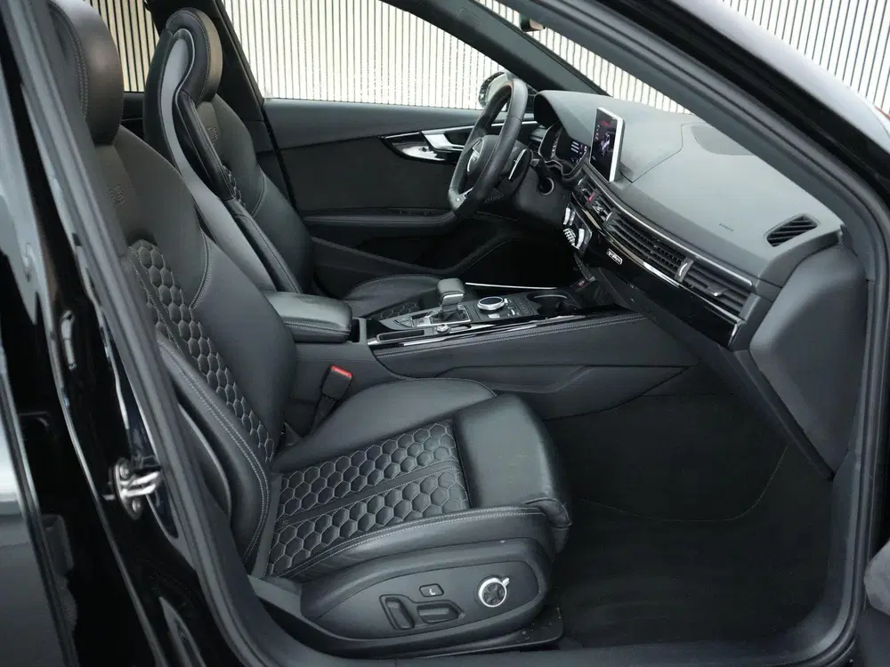 Audi RS4 2.9 450pk TFSI Quattro Pro Line Plus uit 2019, foto 4