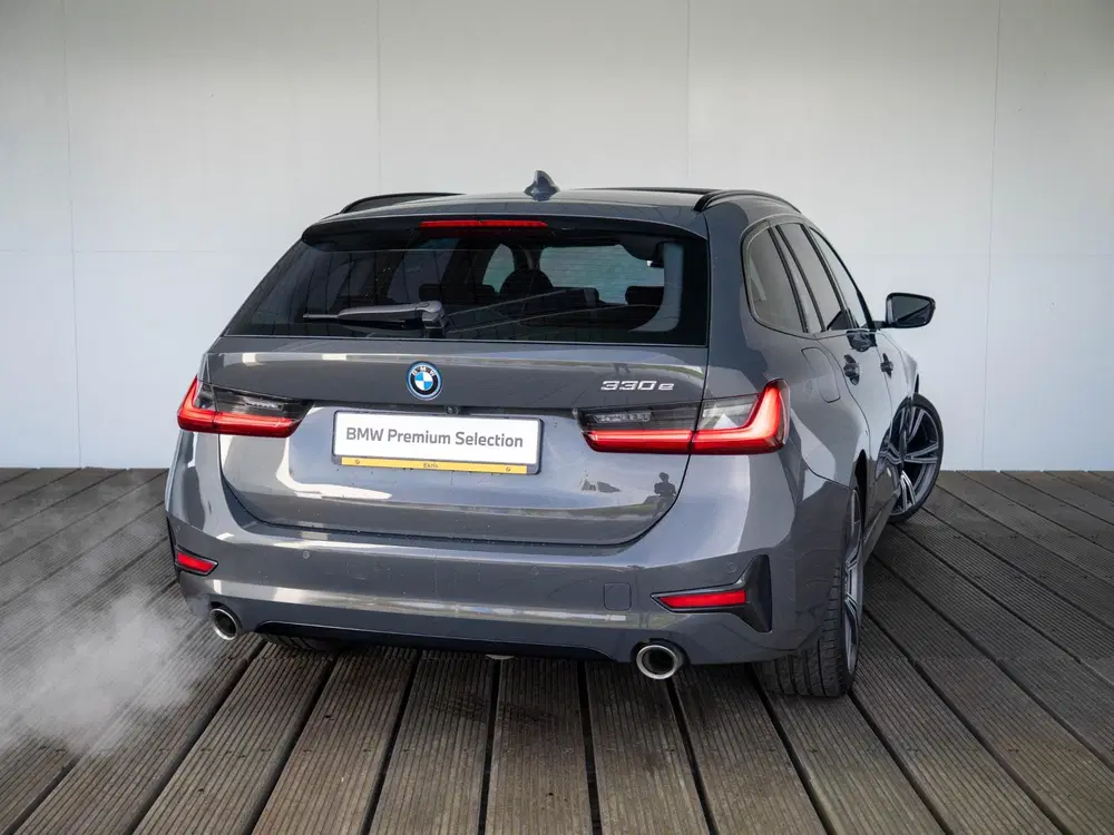 BMW 3-serie Touring 330e SoH 90% uit 2022, foto 2