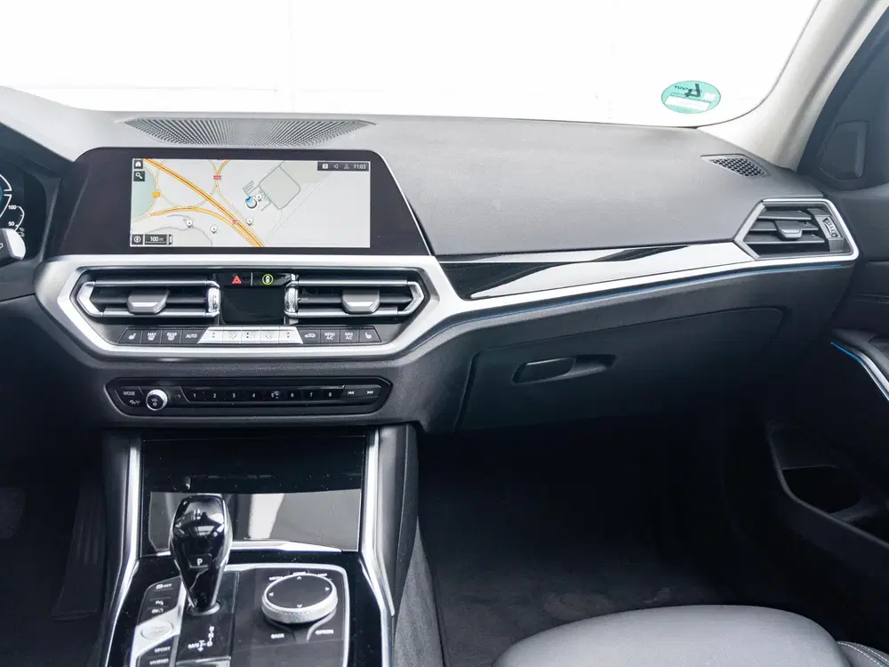 BMW 3-serie Touring 330e SoH 90% uit 2022, foto 9