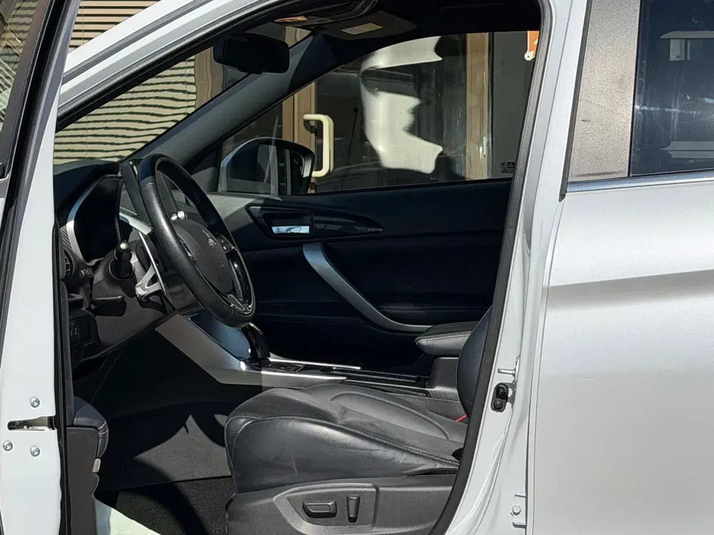 Mitsubishi Eclipse Cross 2.4 PHEV Executive uit 2022, foto 17