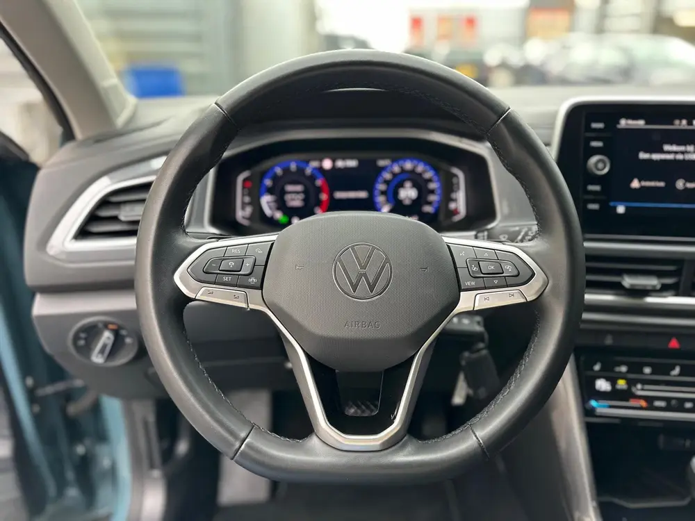 VOLKSWAGEN T-Roc 1.5 TSI 150pk 7-DSG AUTOMAAT Style Business uit 2022, foto 11