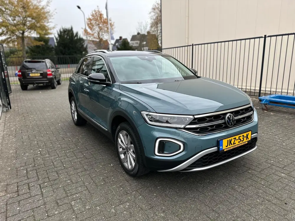 VOLKSWAGEN T-Roc 1.5 TSI 150pk 7-DSG AUTOMAAT Style Business uit 2022, foto 6