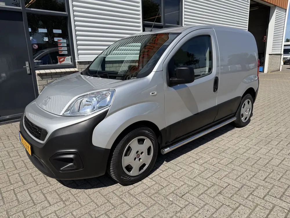 Fiat Fiorino 1.3 MJ Adventure uit 2023, foto 2