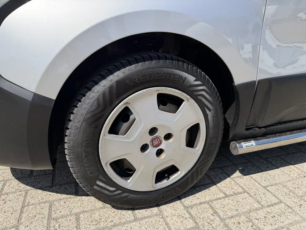 Fiat Fiorino 1.3 MJ Adventure uit 2023, foto 6