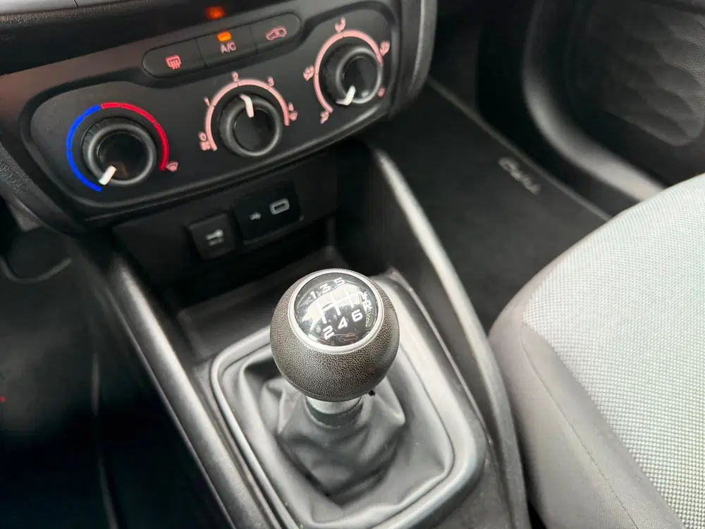 Fiat Tipo 1.4 Street Airco uit 2020, foto 17