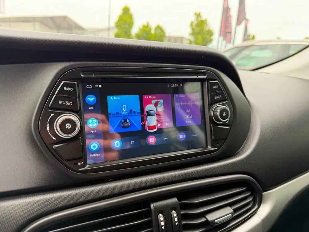 Fiat Tipo 1.4 Street Airco uit 2020, foto 3