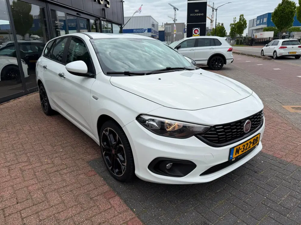 Fiat Tipo 1.4 Street Airco uit 2020, foto 6