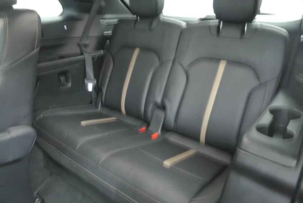 Mazda CX-80 2.5 e-SkyActiv PHEV Homura Plus 6p. uit 2025, foto 13