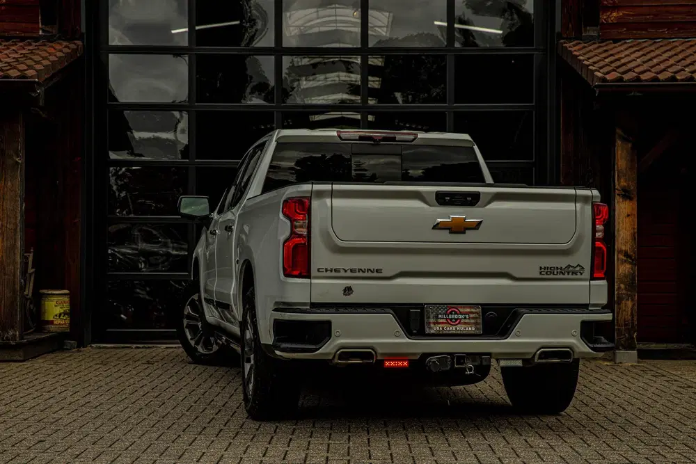 Chevrolet Silverado Full options uit 2023, foto 2