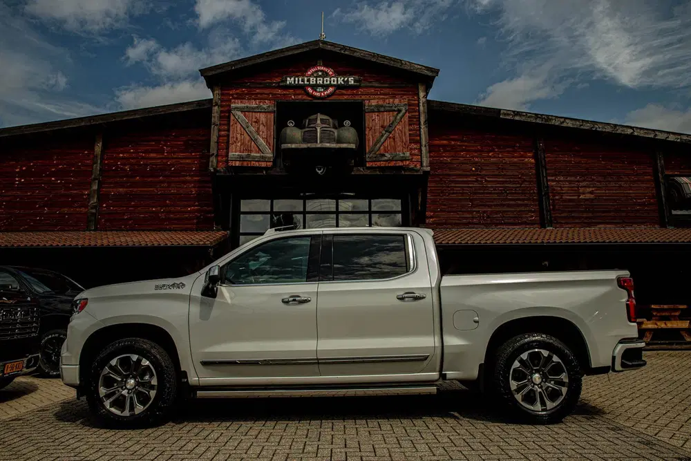 Chevrolet Silverado Full options uit 2023, foto 5