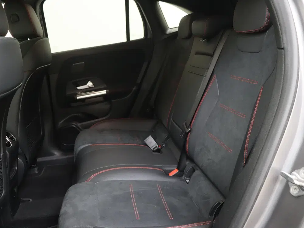 Mercedes-Benz EQA 250 Business Solution AMG 67 kWh uit 2022, foto 12